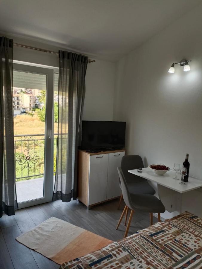 Apartman Freja II Podstrana Kültér fotó